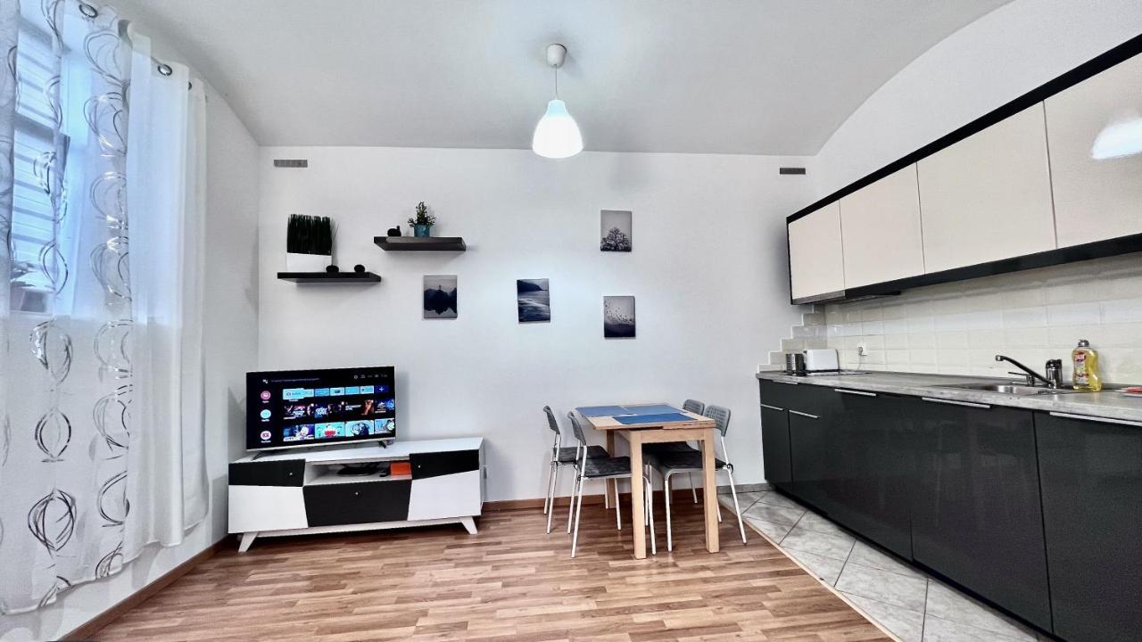 Ground Floor Apartment Πράγα Εξωτερικό φωτογραφία