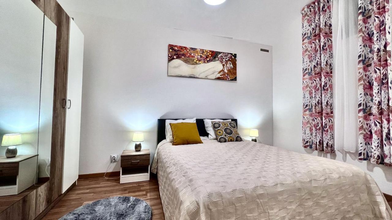 Ground Floor Apartment Πράγα Εξωτερικό φωτογραφία
