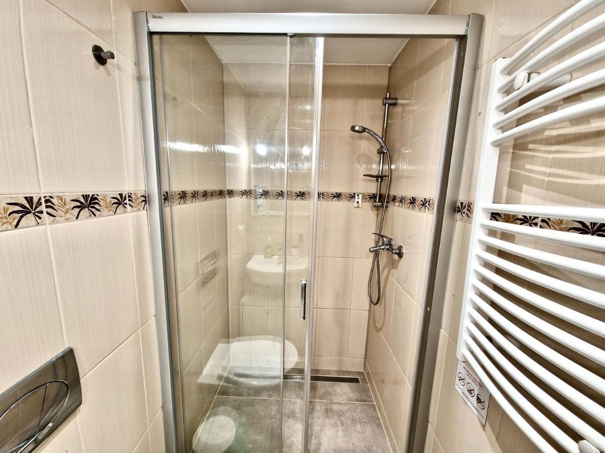 Ground Floor Apartment Πράγα Εξωτερικό φωτογραφία